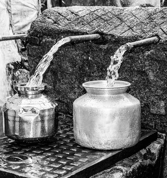 Varied drinking water sources in India - public standpoint in Mumbai, Maharashtra